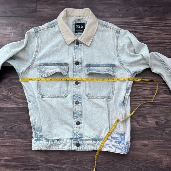 Zara Light Blue Denim Jacket with Cream Collar - Picture 5 of 8